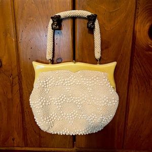 Vintage White Purse - really nice